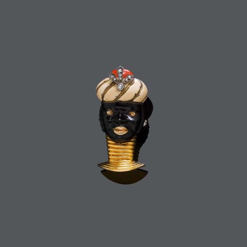 ENAMEL, DIAMOND AND GOLD CLIP BROOCH, ca. 1940. Yellow gold 750 and silver 925. Decorative, small “moretto” brooch, the face enamelled black, the turban enamelled beige, and additionally decorated with 8 rose-cut diamonds and 1 coral sphere. Engraved Cartier Paris. Ca. 3.3 x 1.8 cm.