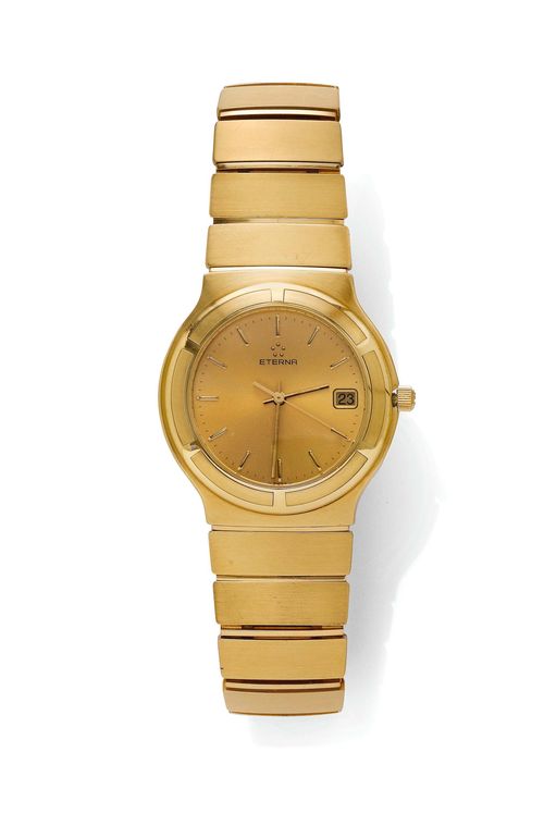 WRISTWATCH ETERNA, 1980s. Yellow gold 750. Ref. 156.4353.68 S. Flat, round case No. 095 with screw-down back and crown. Gold-coloured dial with applied indices and gold-coloured hands, date at 3h. Quartz movement Cal. ETA 255 411. Gold band with satin-finished links and double fold-over clasp, L. ca. 18 cm. D 33 mm.