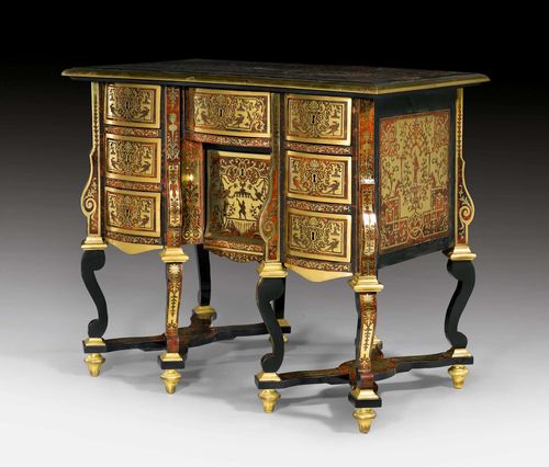 SMALL BUREAU MAZARIN WITH BOULLE MARQUETRY, Regence, attributed to N. SAGEOT (Nicolas Sageot, maitre 1706), Paris circa 1710. Red tortoiseshell, exceptionally finely inlaid with engraved brass fillets in "premiere partie" and "contre partie". The top edged in bronze. Fine, matte and polished gilt bronze mounts and applications. Restorations. 87x53x77.5 cm.