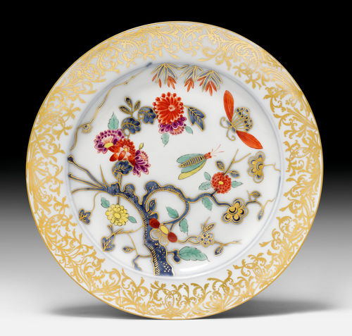 RARE PLATE WITH HAUSMALER DECORATION.
