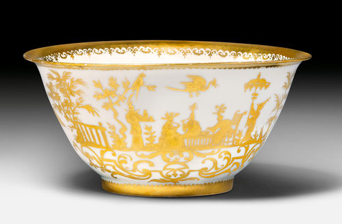 BOWL WITH AUGSBURG GOLD CHINESE FIGURES.