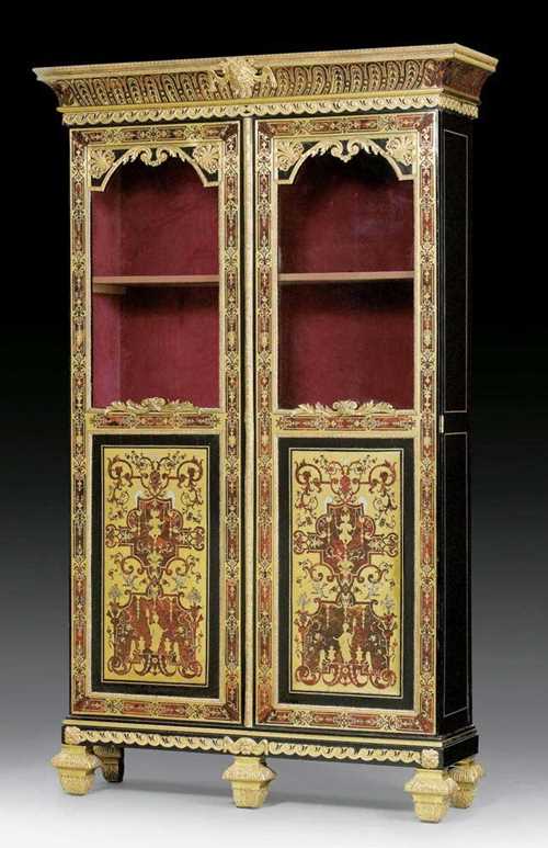 IMPORTANT LIBRARY VITRINE WITH BOULLE MARQUETRY, Régence, probably by N. SAGEOT (Nicolas Sageot, maitre 1706), Paris circa 1710. Ebony, red and colored tortoiseshell, and brass inlays "à la Bérain" in "première partie" and "contre partie". Gilt bronze mounts, partly replaced. Restorations. 150x47x250 cm.