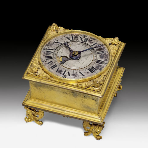 TABLE CLOCK WITH MOON PHASE AND  CONSTELLATIONS,