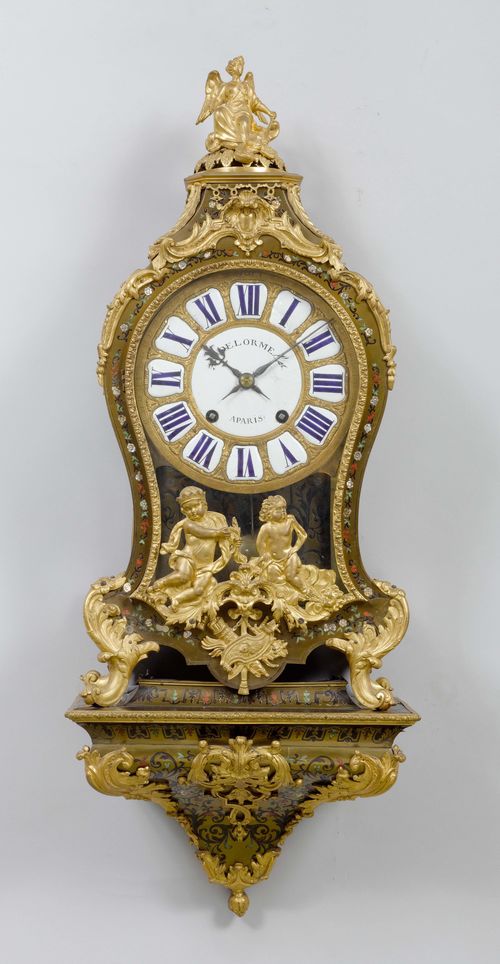 BOULLE CLOCK ON BASE, Regency/Louis XV, Paris, 18th century. The dial and movement signed DE LORME À PARIS (probably Henri Philippe De Lorme; certified in Paris ca. 1742). Curved wooden case with contre boulle marquetry in brass, mother-of-pearl and tortoise shell. Opulent bronze mounts designed as leaves, volutes and allegorical putti. Seated angel on top. Bronze dial in relief with white enamel cartouches. Movement converted to anchor escapement, ½-hour strike on bell. H 101 cm. Case restored, slight alterations.  Marquetry with losses. Glass front door with crack.