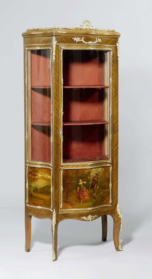 VITRINE,