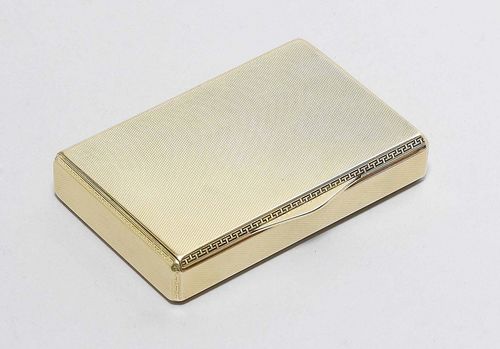 SMALL GOLD BOX,Germany, 20th century. 14 ct. Rectangular box. Decorated with a meander band. Ca. 8.5x6 cm, 165 g.