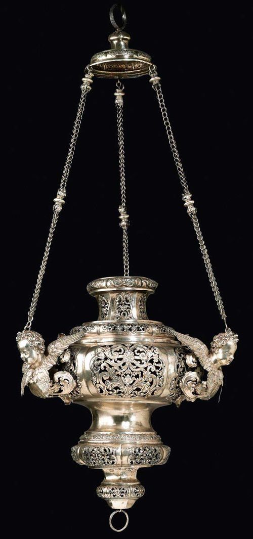 SANCTUARY LAMP. Augsburg, 1741-85.Maker's mark Abraham IV Drentwett. H 102 cm. 4700 g.