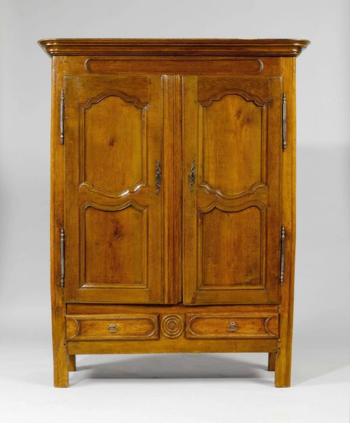 CUPBOARD,Louis XIV, Lorraine. Moulded oak. Rectangular body with double-panelled doors between rounded corners, on a base with two drawers. Metal mounts. 149x51x189 cm. 1 key.
