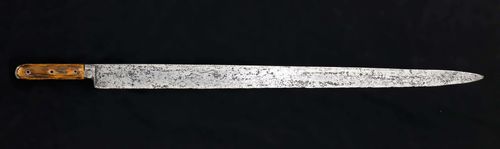 FARMER'S WEAPON,Swiss or German, 16th century. Iron hilt. Broad, single-edged blade W (L 70.2 cm). Grip inlaid with horn plates, triple-riveted. Total length 48 cm. Restored. Provenance: - from a Zurich private collection.