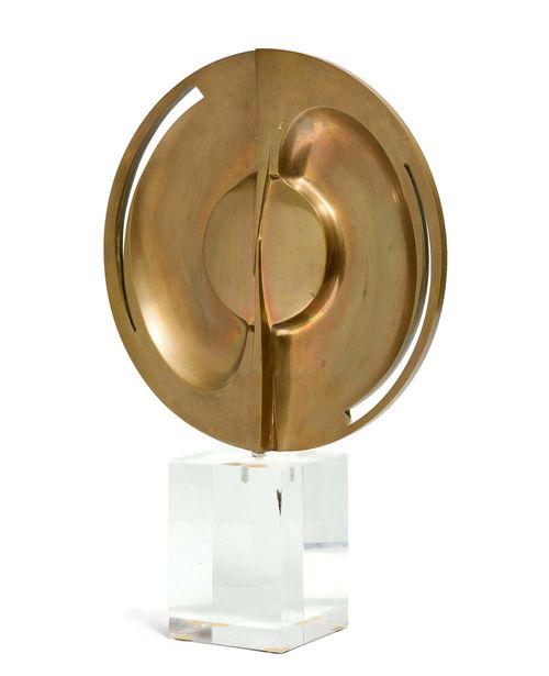 CARMELO CAPPELLO (1912 - 1996) SCULPTURE, "Forma orrizontale circolare", designed in  1973 for Alessi Bronze. Signed, dated and numbered: 22/50. D 33.7 cm. H 49 cm (with plinth).