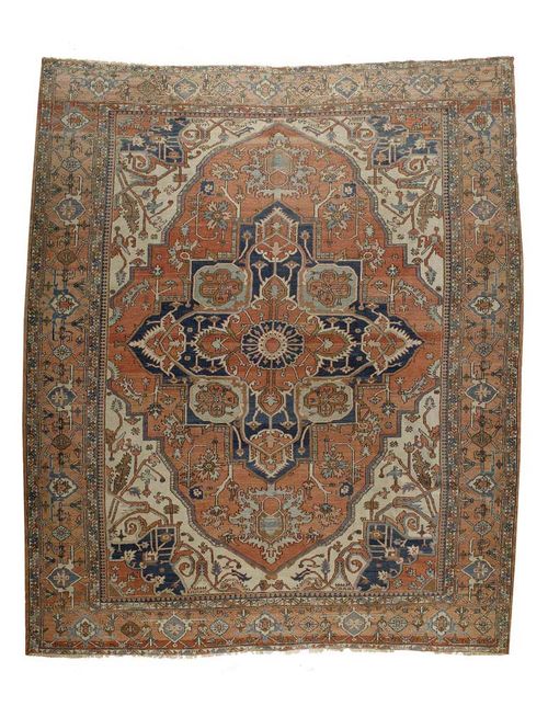 HERIZ old. Bulky central medallion in red and blue on white ground, typically patterned, red border, slight wear, 425x330 cm.