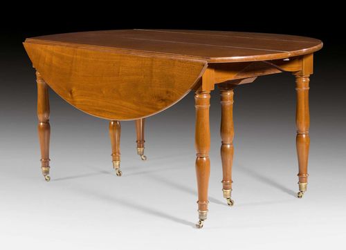 OVAL EXPANDABLE TABLE WITH HINGED LEAVES,Directoire, Paris, early 19th century. Expandable frame, on castors. Plus 5 leaves of 50 and 40 cm. 360x130x72 cm. Provenance: from a highly important Swiss private collection.