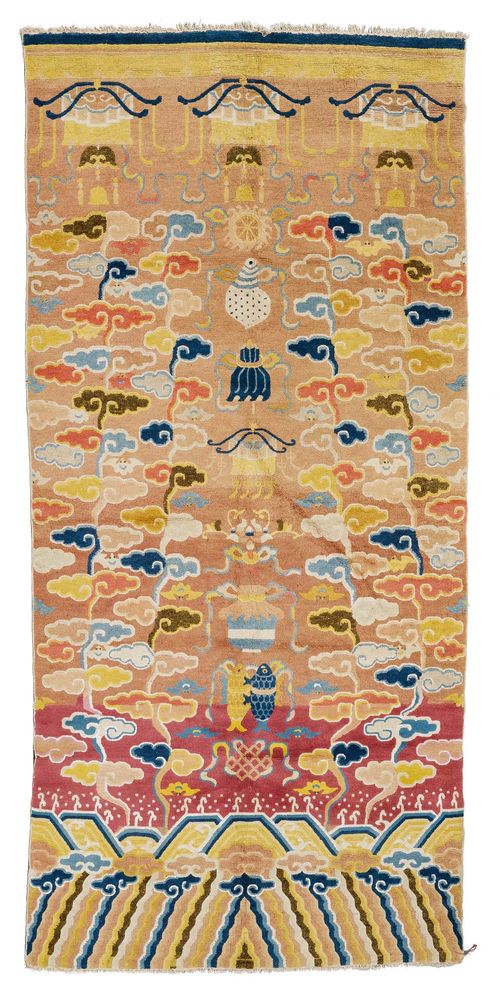 CHINA antique.Beige, red central field with the 8 Auspicious Symbols of Buddhism in the centre line, the sides decorated with clouds and small bats, 127x285 cm.