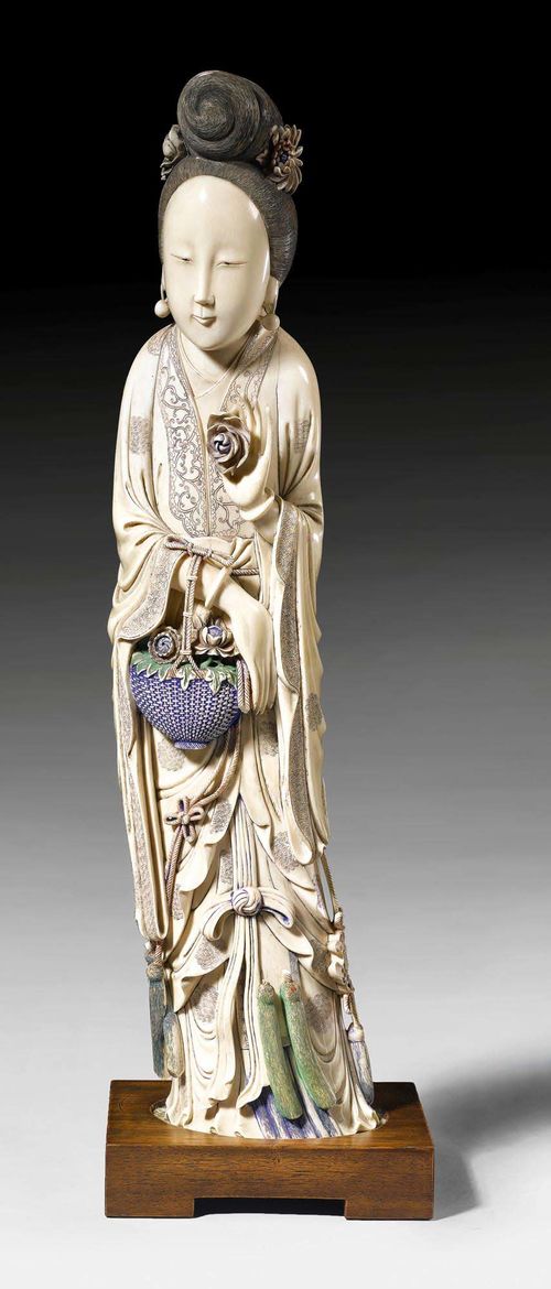 A LARGE AND FINE IVORY FIGURE OF A LADY HOLDING A FLOWER BASKET. China, 19th c. Height 60 cm. Slightly damaged.
