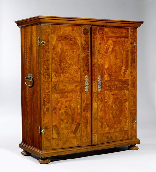 A CABINET WITH DRAWERS,