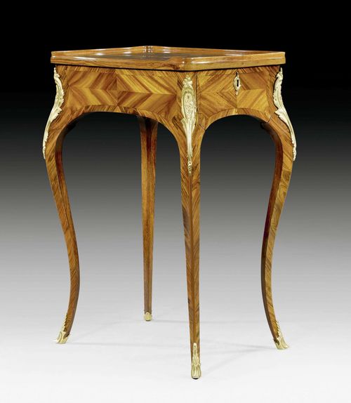 GUERIDON "A FLEURS",Louis XV, stamped MIGEON (Pierre Migeon, maitre 1738), Paris circa 1760. Satinwood and purpleheart in veneer with inlays. 1 lateral drawer, with opening mechanism inside for secret drawer. Fine gilt bronze mounts and sabots. Freestanding. 49.5x36.5x71.5 cm. Provenance: from a French collection. Expertise by Cabinet Dillee, Guillaume Dillee/Simon Pierre Etienne, Paris 2012.