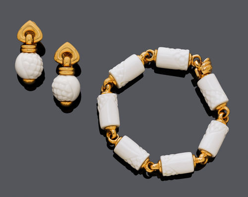PORCELAIN AND GOLD BRACELET WITH EARCLIPS, BY BULGARI.