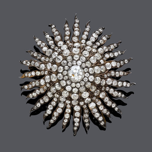 DIAMOND BROOCH, ca. 1880.