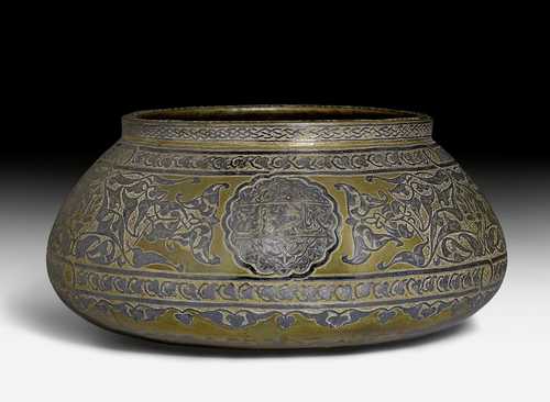 TWO SILVER-PLATED BRASS MAMLUK-REVIVAL BOWLS ENGRAVED WITH ARABIC INSCRIPTIONS.