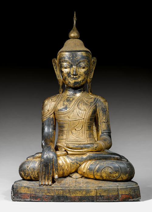 MONUMENTALER BUDDHA.