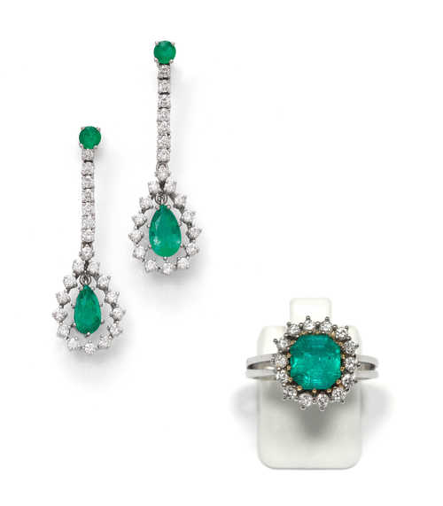 SMARAGD-DIAMANT-OHRHÄNGER UND RING.