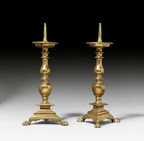 PAIR OF CANDLESTICKS,Late Baroque, German, 19th century. Bronze. H 42 cm.