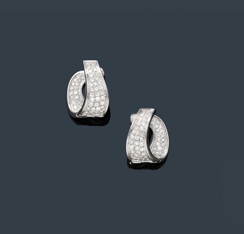 DIAMOND EAR STUDS. White gold 750. Decorative Creole ear studs, each set throughout with ca. 60 brilliant-cut diamonds weighing ca. 2.00 ct in total. L ca. 2.2 cm.