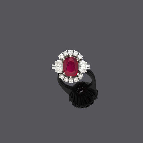 RUBY AND DIAMOND RING.