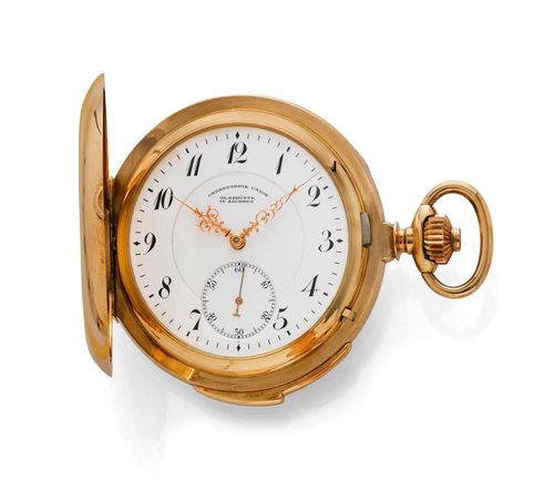 SAVONNETTE POCKET WATCH, 1/4 REPEATER, GLASHÜTTE, ca. 1900. Pink gold 585, 141g. Polished case No. 54584 signed Uhrenfabrik Union, Glashütte S, Repetition slider at 4-7h. Enamelled dial with black Arabic numerals, Louis XV hands, small second, signed Uhrenfabrik Union, Glashütte in Sachsen, 2 hairline cracks. Dust cover No. 54584. Lever escapement No. 54584 with Breguet spring, bimetallic balance, swan neck regulator,  gold pallet and escapement wheel, 6 screwed chatons, diamond capstone, 1/4 repeater with strike on two gong springs. D 55 mm.
