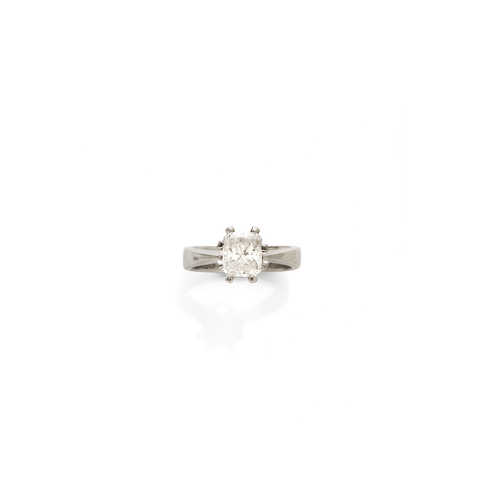 DIAMOND RING.