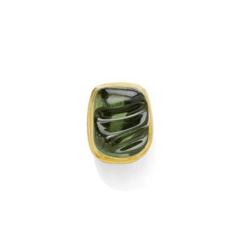TOURMALINE AND GOLD RING, BY BURLE MARX, ca. 1970.