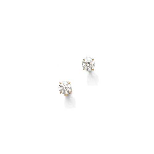 DIAMOND EARRINGS.