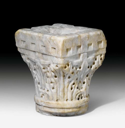 COLUMN CAPITAL, Byzantine, 9th century. White marble. Some supplements 15x15x21 cm.