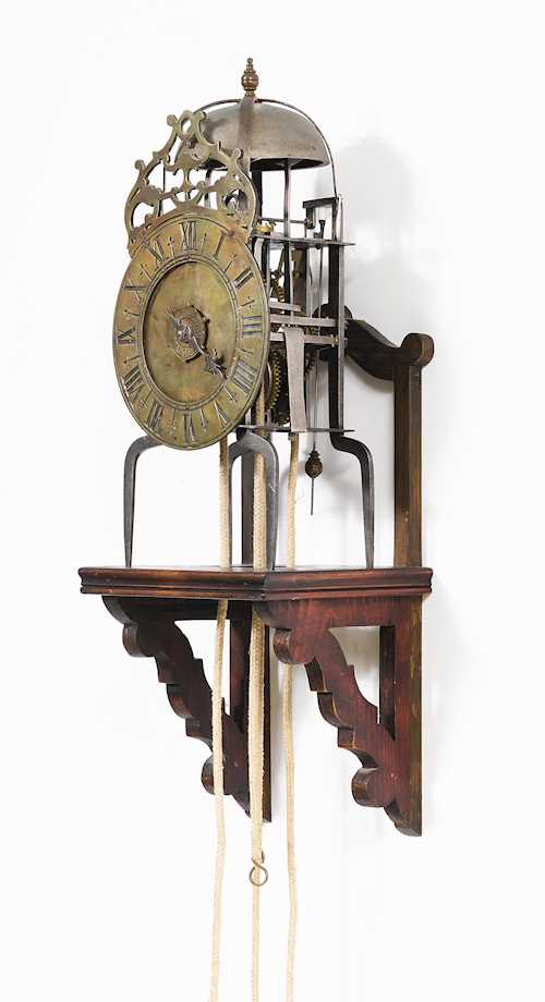 &quot;ONE-HANDED&quot; LANTERN CLOCK WITH ALARM