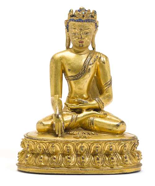 精美的鎏金銅合金阿閦佛像。