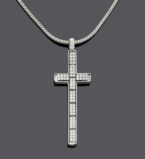 DIAMANT-ANHÄNGER MIT KETTE.