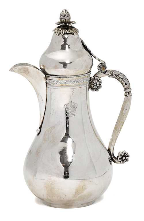 COFFEE POT WITH LID