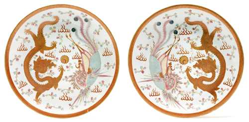 A PAIR OF CHARGERS PAINTED WITH DRAGON AND PHOENIX.