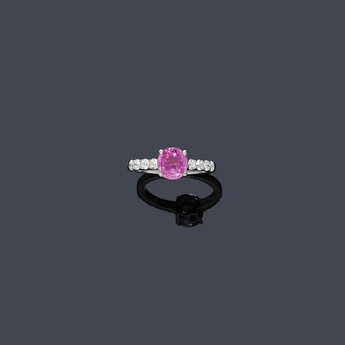 PINK BURMA SAPPHIRE AND DIAMOND RING. White gold 750. Pink Burma sapphire of 1.99 ct and of intensive colour, mixed-cut, flanked by 8 brilliant-cut diamonds weighing ca. 0.40 ct. Size 54. With AGGL Report No. 001090, 18 April 2010.
