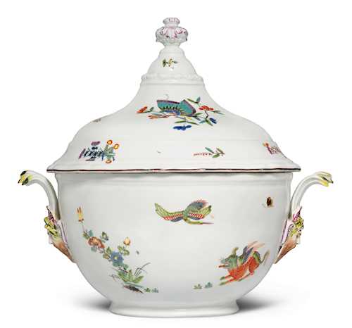 A LARGE TUREEN AND COVER