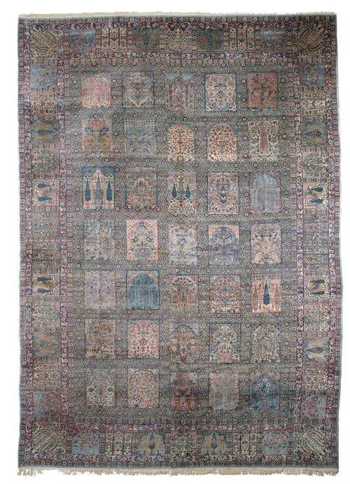 KIRMAN GARDEN CARPET antique.The entire carpet is patterned with plant motifs in delicate pastel colours, in good condition, 420x640 cm.