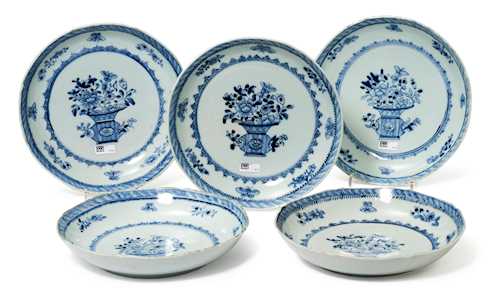 SET OF FIVE BLUE-WHITE DISHES