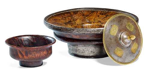 A BURLWOOD AND SILVER DAMASCENED IRON DISH AND BOWL.