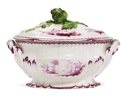 FAIENCE LIDDED TUREEN
