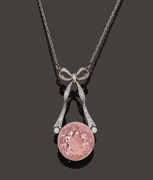 TOURMALINE AND DIAMOND NECKLACE, ca. 1900.