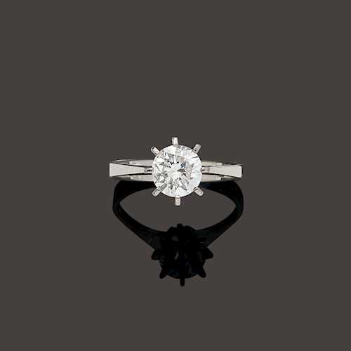 DIAMOND RING.