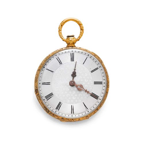 POCKET WATCH, ca. 1860. Yellow gold. Small case No. 5144, the back engine-turned, with finely engraved profile and pendant. Silver-coloured, engine-turned dial with engraved centre and black Roman numerals, metal hands, not original. Metal dust cover. Cylinder movement with key winder. D 40 mm. With modern watch chain with key, L ca. 43 cm.
