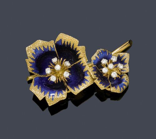 ENAMEL, DIAMOND AND GOLD CLIP BROOCH, CARTIER, ca. 1945. Yellow gold 750. Very fancy clip brooch with sculptured flowers, the petals decorated with blue enamel and a textured gold border, each of the pistils decorated with 6 brilliant-cut diamonds weighing ca. 0.50 ct. Signed Cartier, No. 020031. Mechanical part in white gold. Ca. 5.6 x 3.7 cm. Matches the following lot. With certificate by Cartier, January 1995, and case.