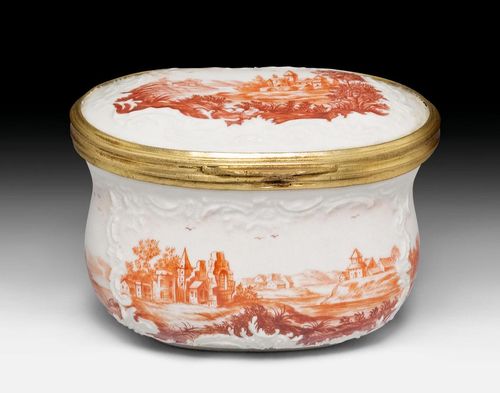 SNUFFBOX WITH LANDSCAPE PAINTING,
