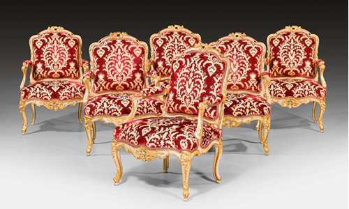 FOLGE VON 6 GEFASSTEN FAUTEUILS "A LA REINE",